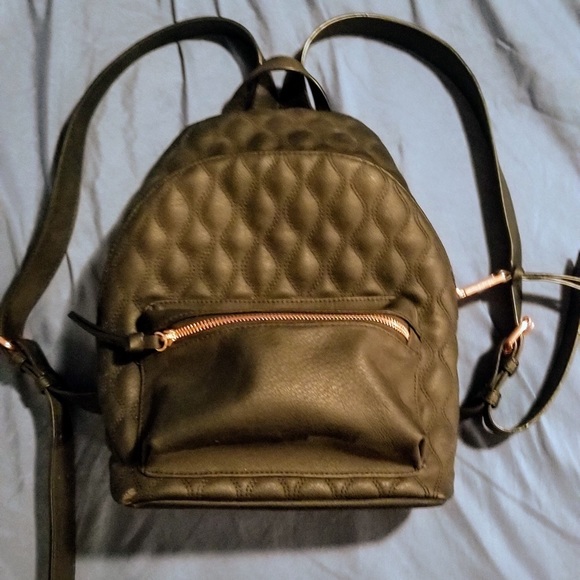 tillys mini backpack
